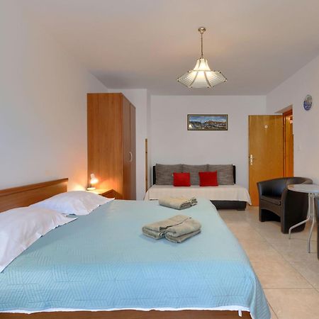 Apartment Alba - Roj157 By Interhome Ρόβινι Εξωτερικό φωτογραφία