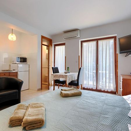 Apartment Alba - Roj157 By Interhome Ρόβινι Εξωτερικό φωτογραφία